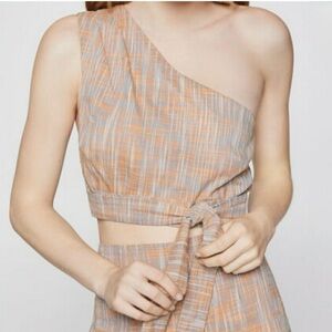 NWOT BCBGeneration basket weave one shoulder cropped top - size L